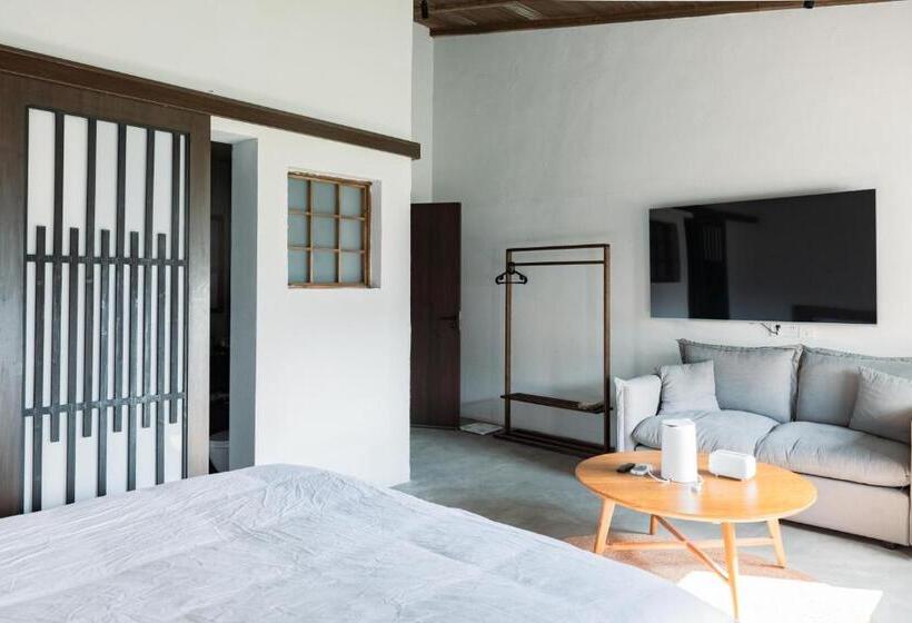 Bed & Breakfast 无用民宿useless Inn