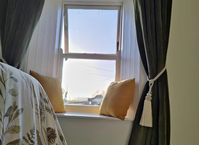 مبيت وإفطار Carney House