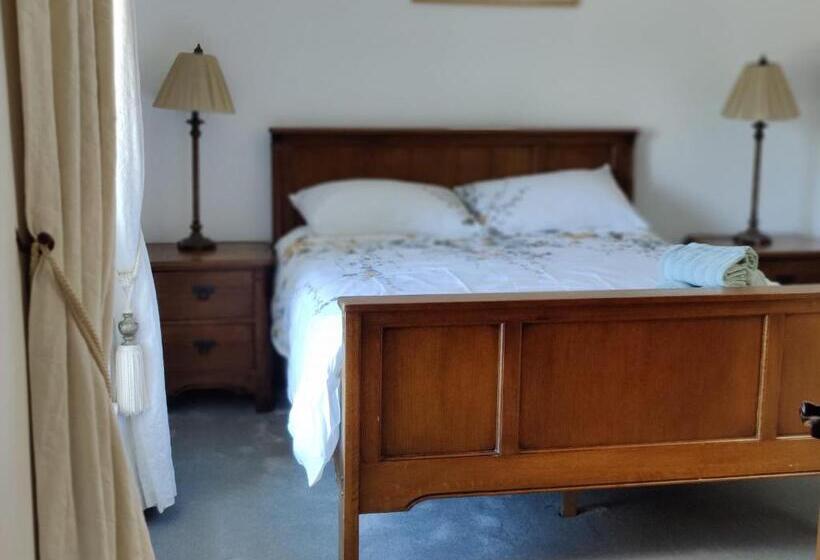 مبيت وإفطار Carney House