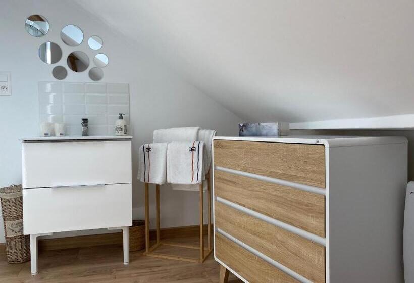 Bed and Breakfast Chambre D Hôtes Indépendante Les Agaphantes