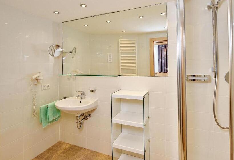 צימר Garni Concordia