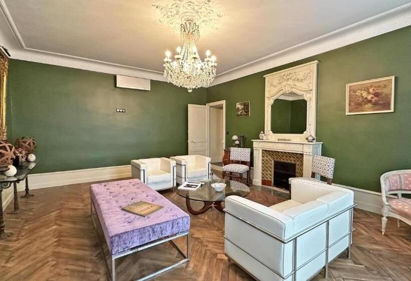 צימר Le Manoir Des Perrieres