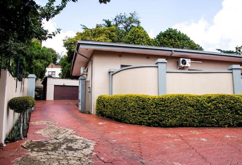 צימר Leas Furnished Apartments Waterkloof