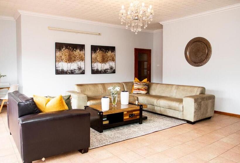צימר Leas Furnished Apartments Waterkloof