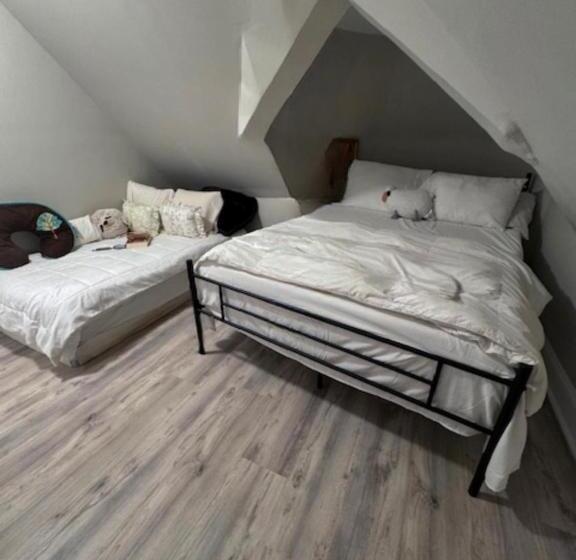 Bloom Boutique All Inclusive Bed & Breakfast