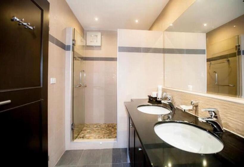 Blue Haven Bay Villa And Resort Apartments