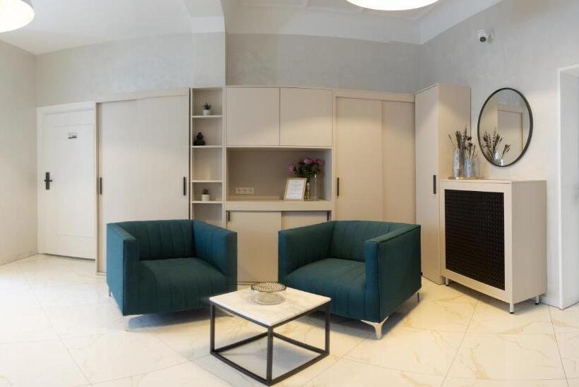 Boutique Hotel Weisses Haus Art