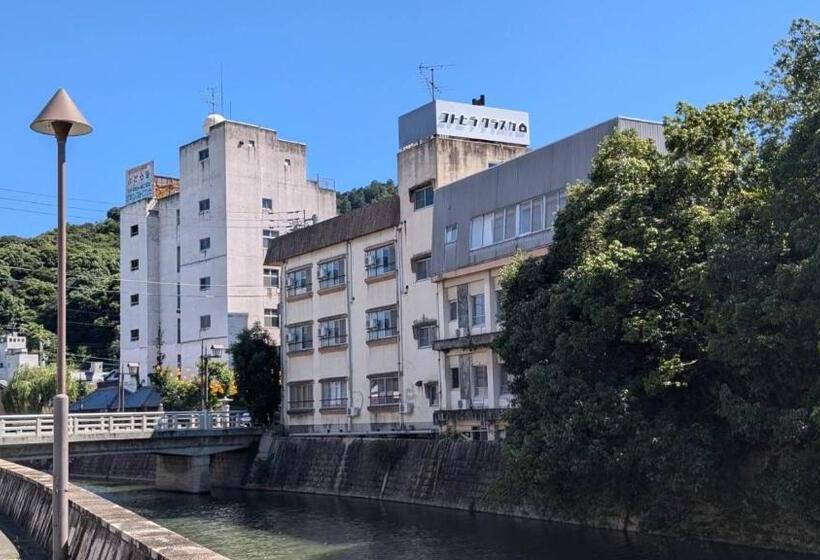 Hostelコトヒラクラスカ