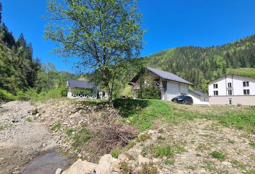 호텔 відпочинковий комплекс біла кобила