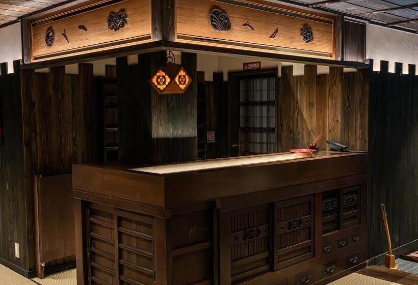 هتل 京都の宿 ぎをんの月