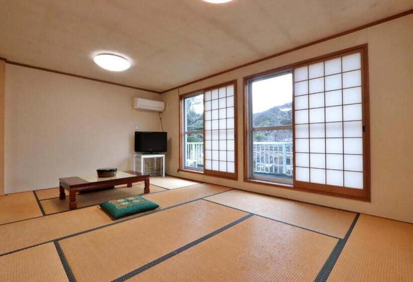 Hotel 料理旅館ゆり野