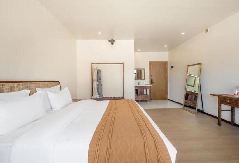 Отель 十里雪山玛格丽庄园