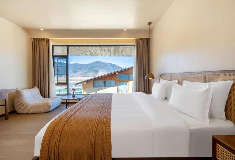 Отель 十里雪山玛格丽庄园