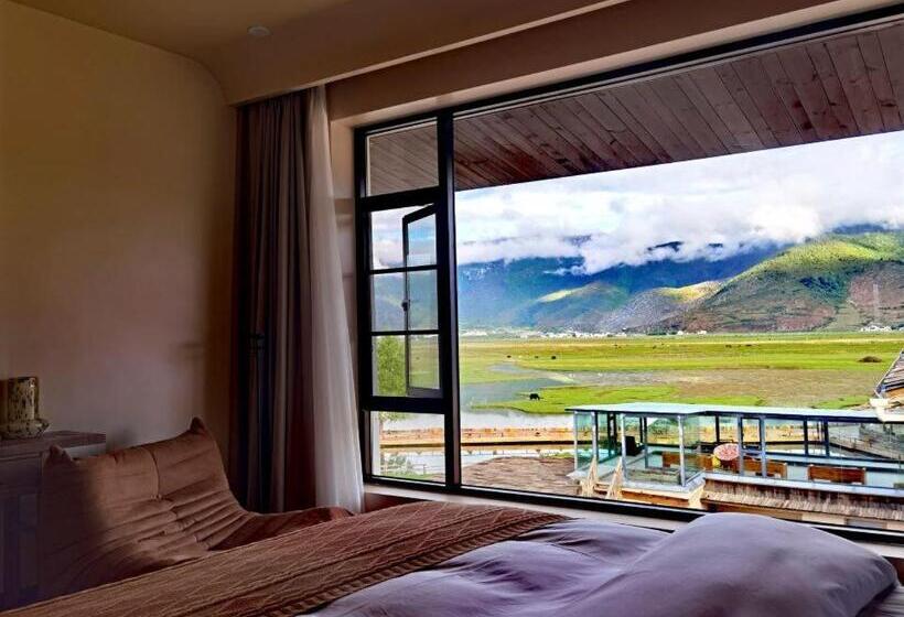 Отель 十里雪山玛格丽庄园