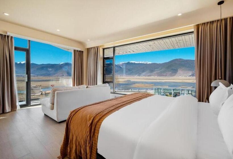 Отель 十里雪山玛格丽庄园