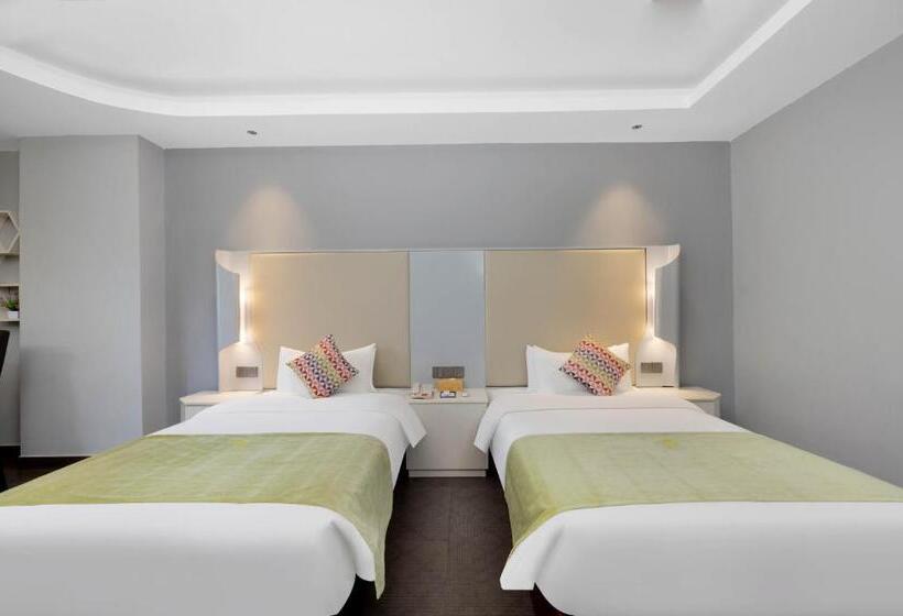 فندق Campanile Shenzhen Dalang Commercial Center Balcony Shandong Metro Station