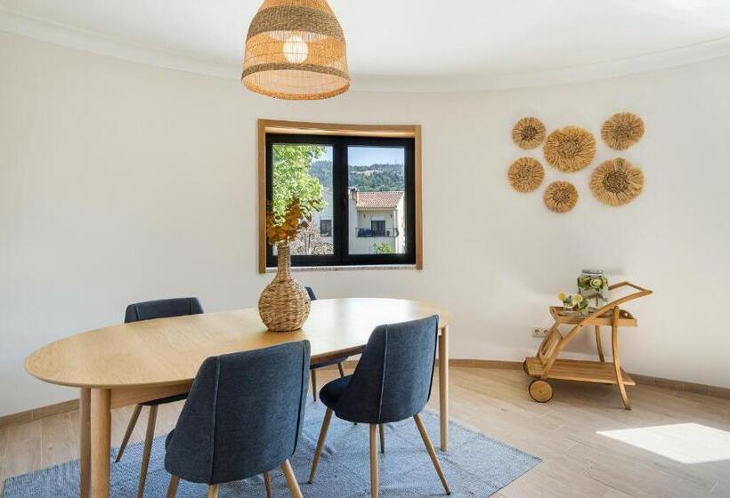 ホテル Casa De Arouca   Arouca Suítes