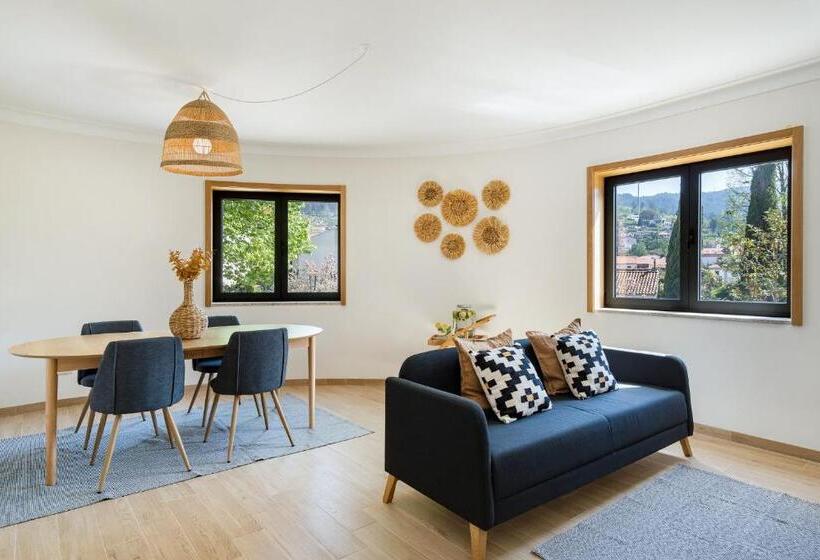 ホテル Casa De Arouca   Arouca Suítes