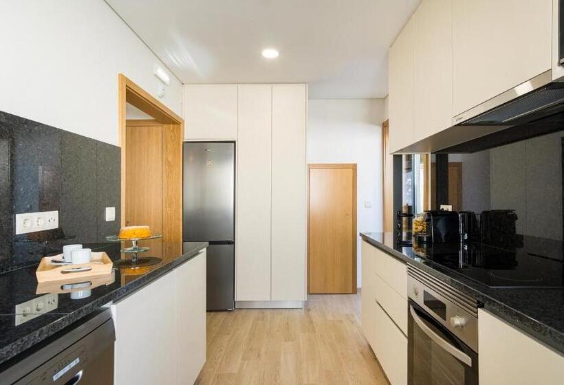 ホテル Casa De Arouca   Arouca Suítes