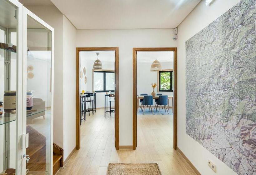 ホテル Casa De Arouca   Arouca Suítes