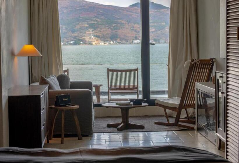 호텔 Dali Shuanglang Anqi Erhai Resort