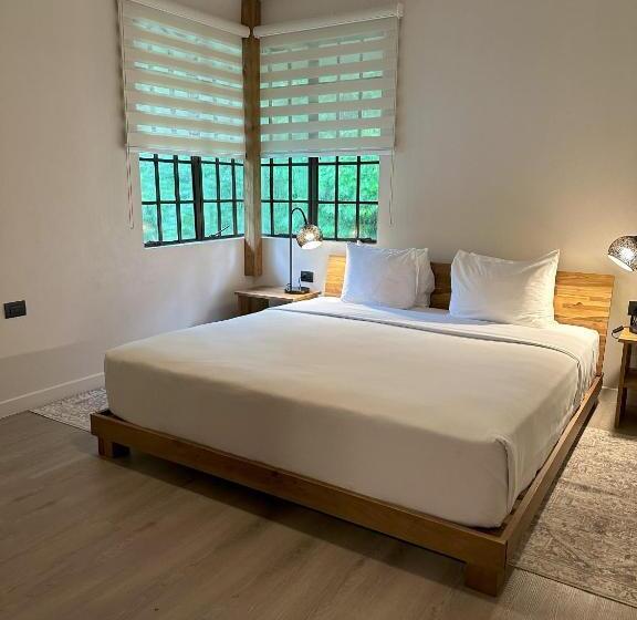 هتل Hadco Experiences At Asa Wright Nature Centre