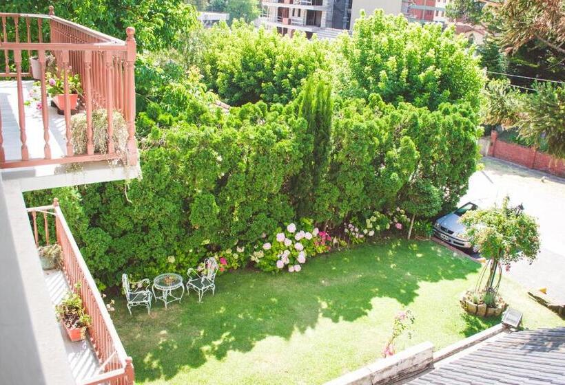 호텔 Helen Del Mar