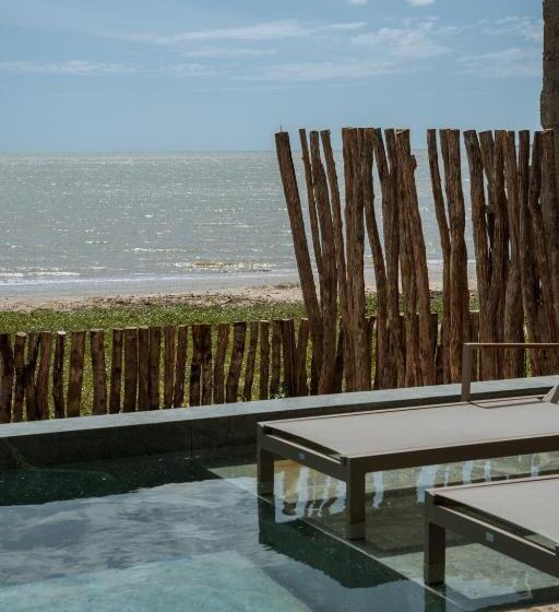 ホテル Koloa Concept