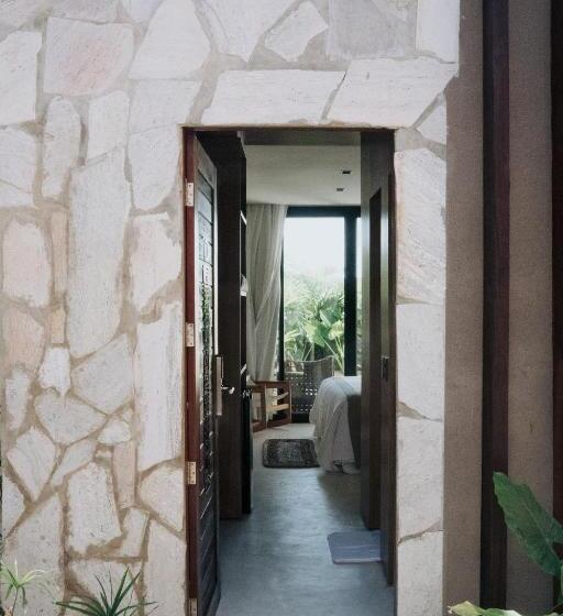 ホテル Koloa Concept