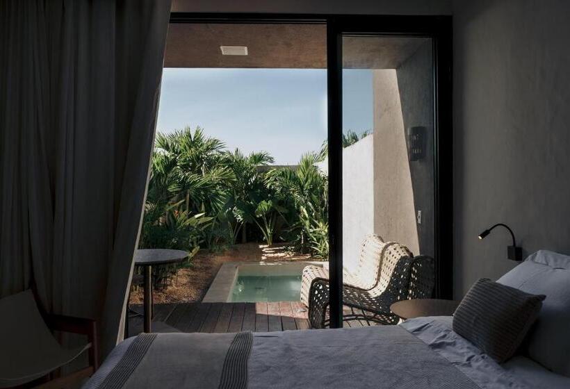 ホテル Koloa Concept