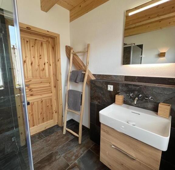 فندق Landgut Pfauenhof