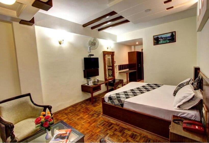 فندق Mount Royal Inn