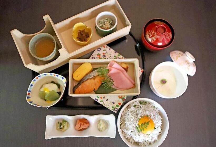 בית מלון כפרי Nanki Shirahama Dog Paradise