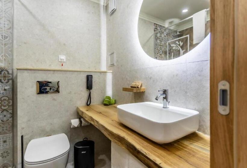 酒店 Natura All Seasons Boutique