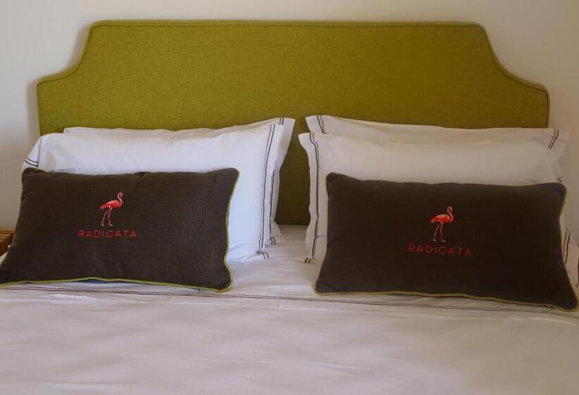 هتل Radicata Tuscany Relais