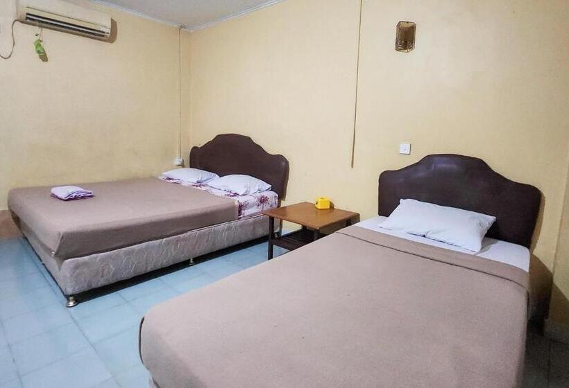 호텔 Tanjung Pinang Jaya Redpartner