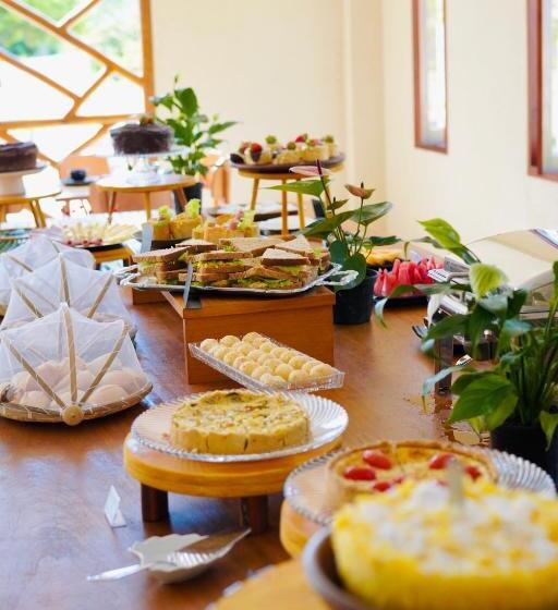 هتل Terrasa Solar