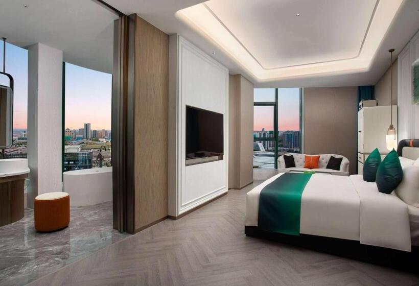 Otel Wingate By Wyndham Urumqi Railway Station