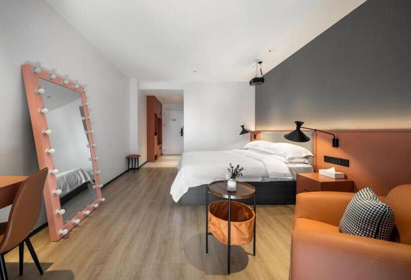 路客hotels广州新白云国际机场空港店