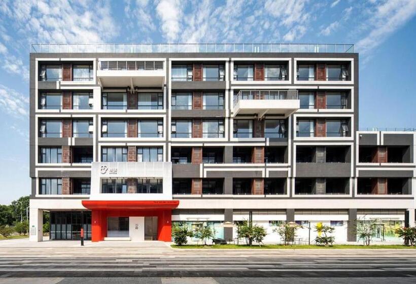 路客hotels广州新白云国际机场空港店