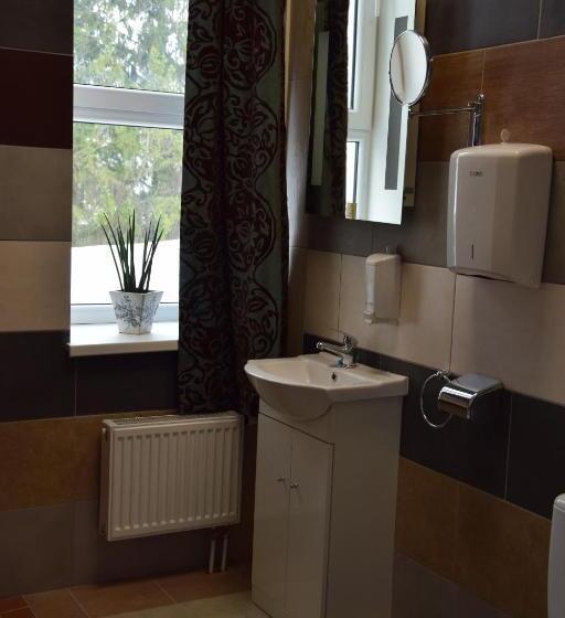 Nakvynė Smalininkuose