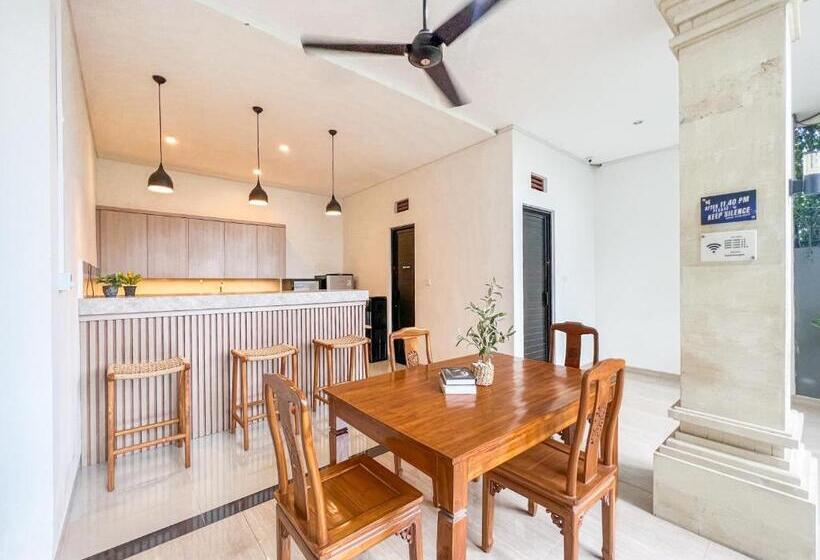 פנסיון 1 Min To Batu Bolong Island Boy Guesthouse Kt 1