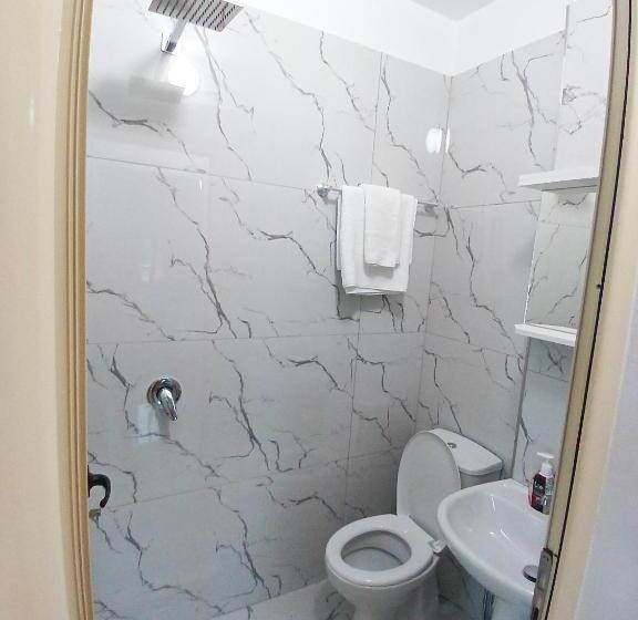 פנסיון Aiden S House 2