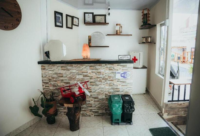 Пансион Casa Hotel Hostal Del Cafe