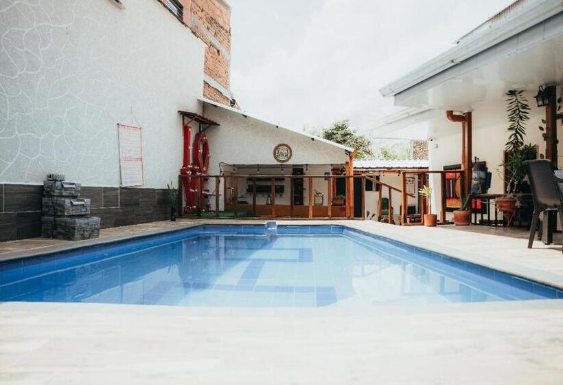 Пансион Casa Hotel Hostal Del Cafe