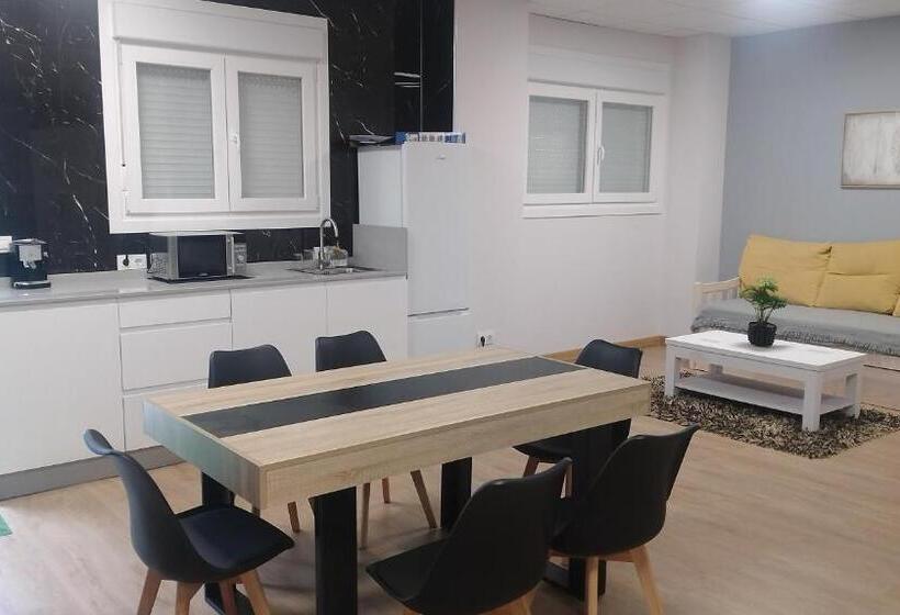 بنسيون Casa Samil