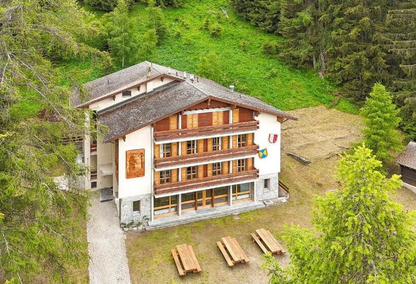 ペンション Chalet De L Ours Authentic Etage Penthes 14 Pers