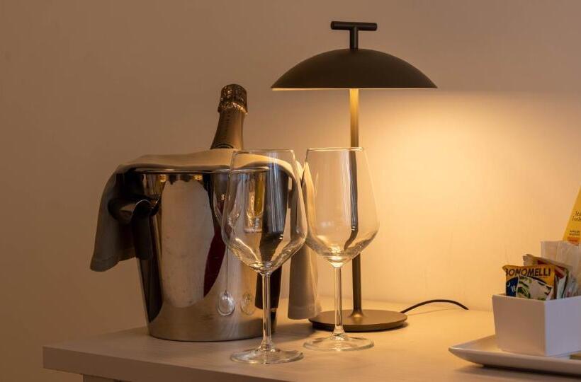 膳宿费 Firrao Rooms Matera