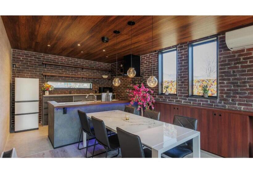 پانسیون Hermitage Resort Miyagizao Tsuki   Vacation Stay 99231v