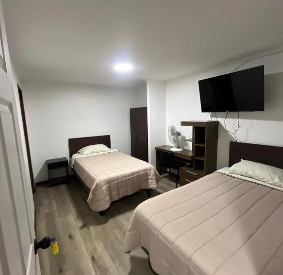 膳宿费 Hostal The Marys House